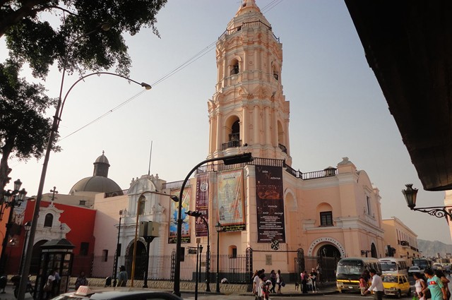 biserica san francisco