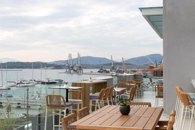 salaonic hotel